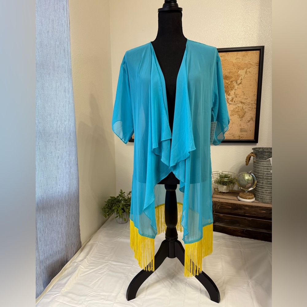 Lularoe Monroe kimono size small